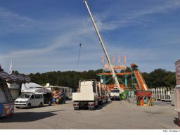 Fotos des Aufbaus des Ingolstädter Herbstvolksfestes 2024