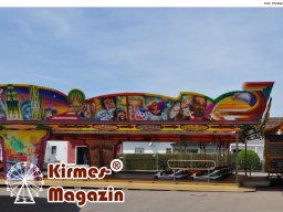 Aufbau des Donaumoos-Volksfestes Karlshuld 2025